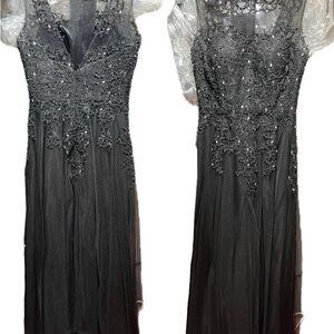 Elegant Black Lace Prom Dress